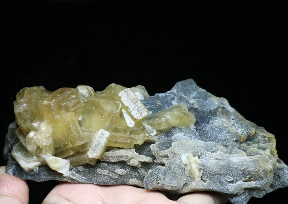 mineral barite
