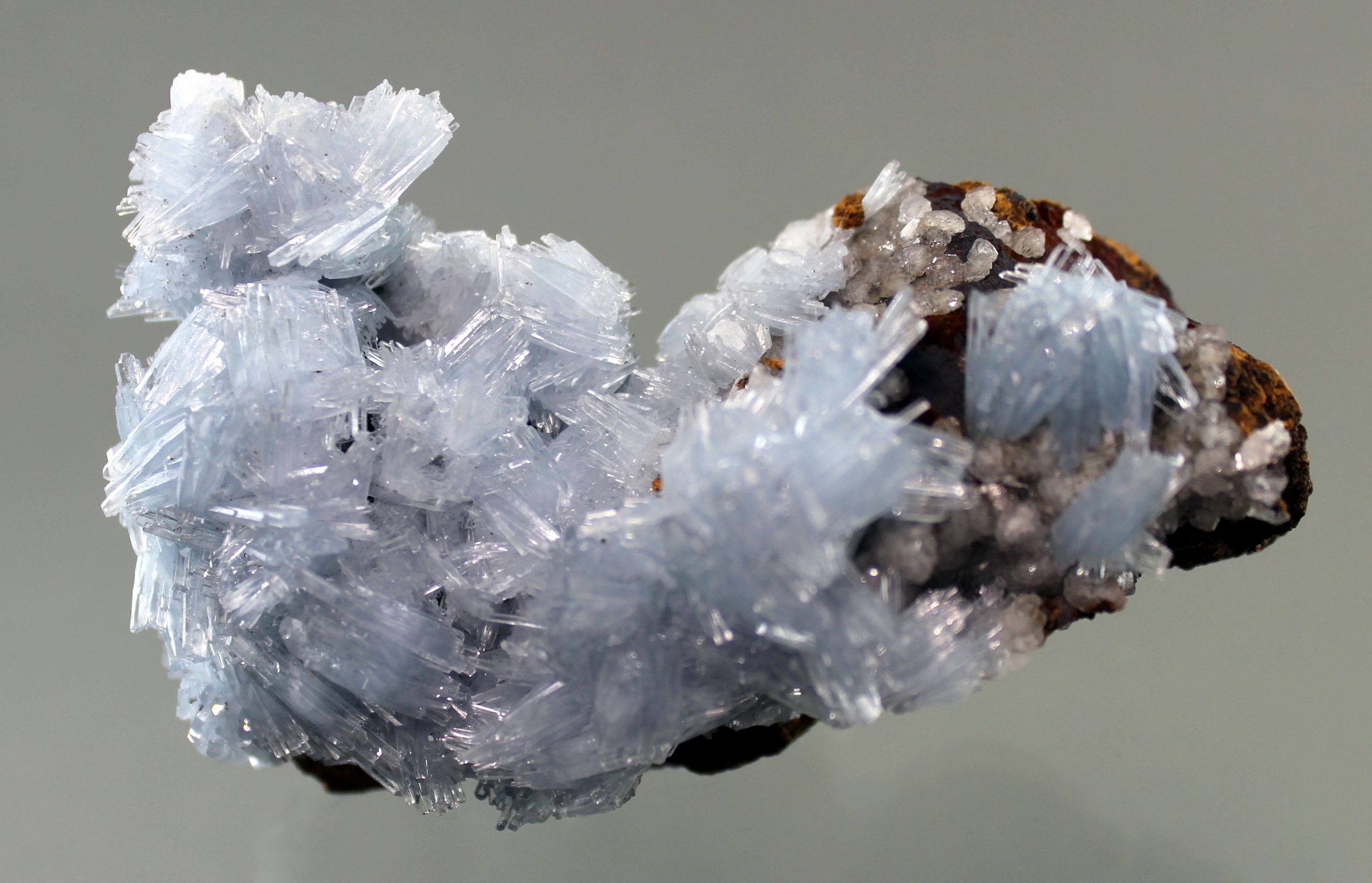 how is barite formed
