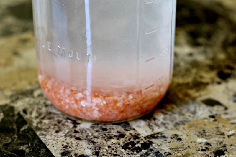himalayan pink salt in water
