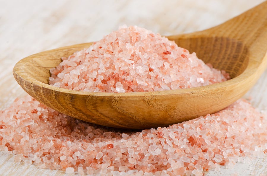 himalayan pink salt in water
