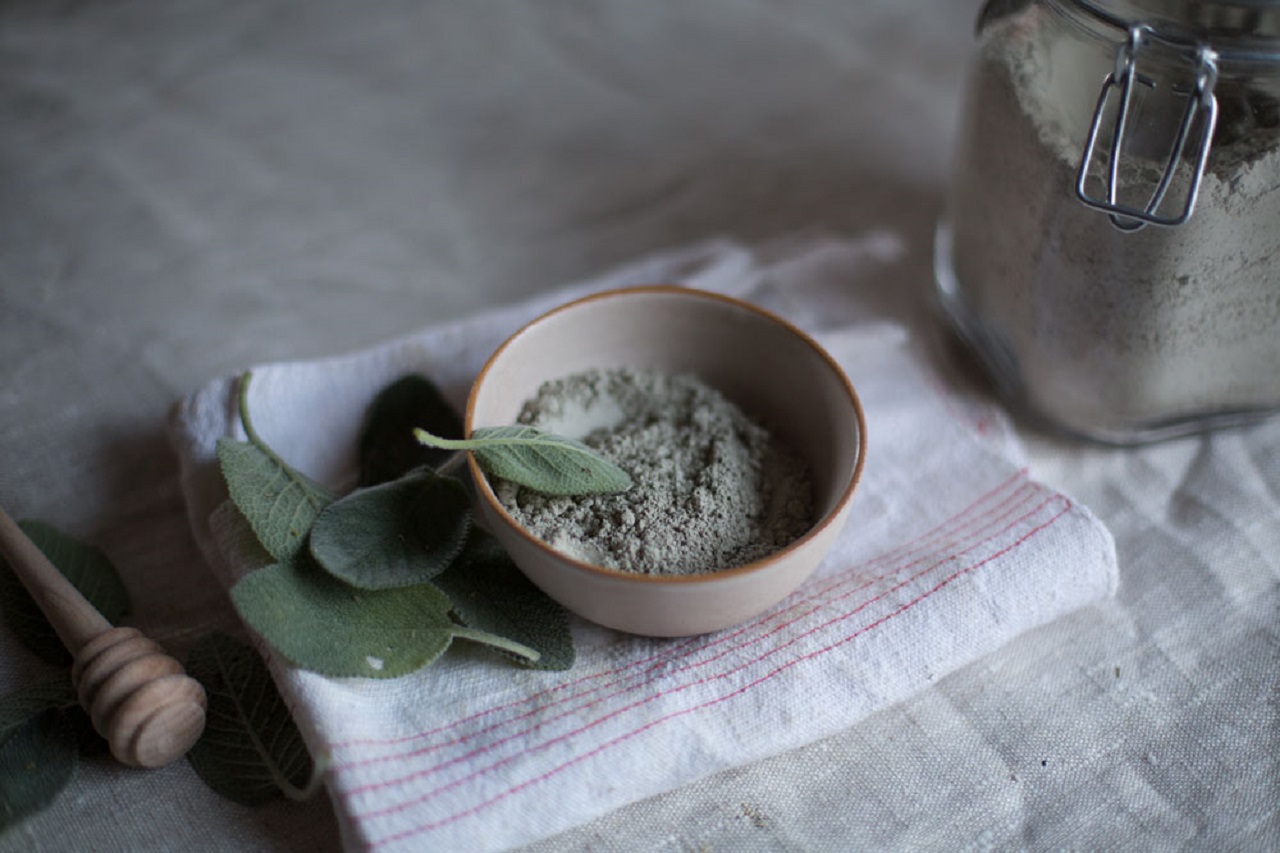 which bentonite clay is best for skin 