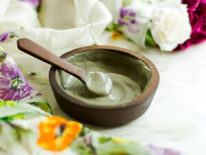 which bentonite clay is best for skin